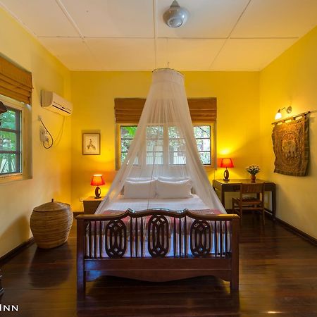 Alamanda Inn, Boutique Hotel&French Restaurant Yangon Extérieur photo