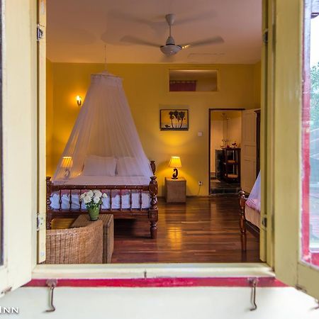 Alamanda Inn, Boutique Hotel&French Restaurant Yangon Extérieur photo