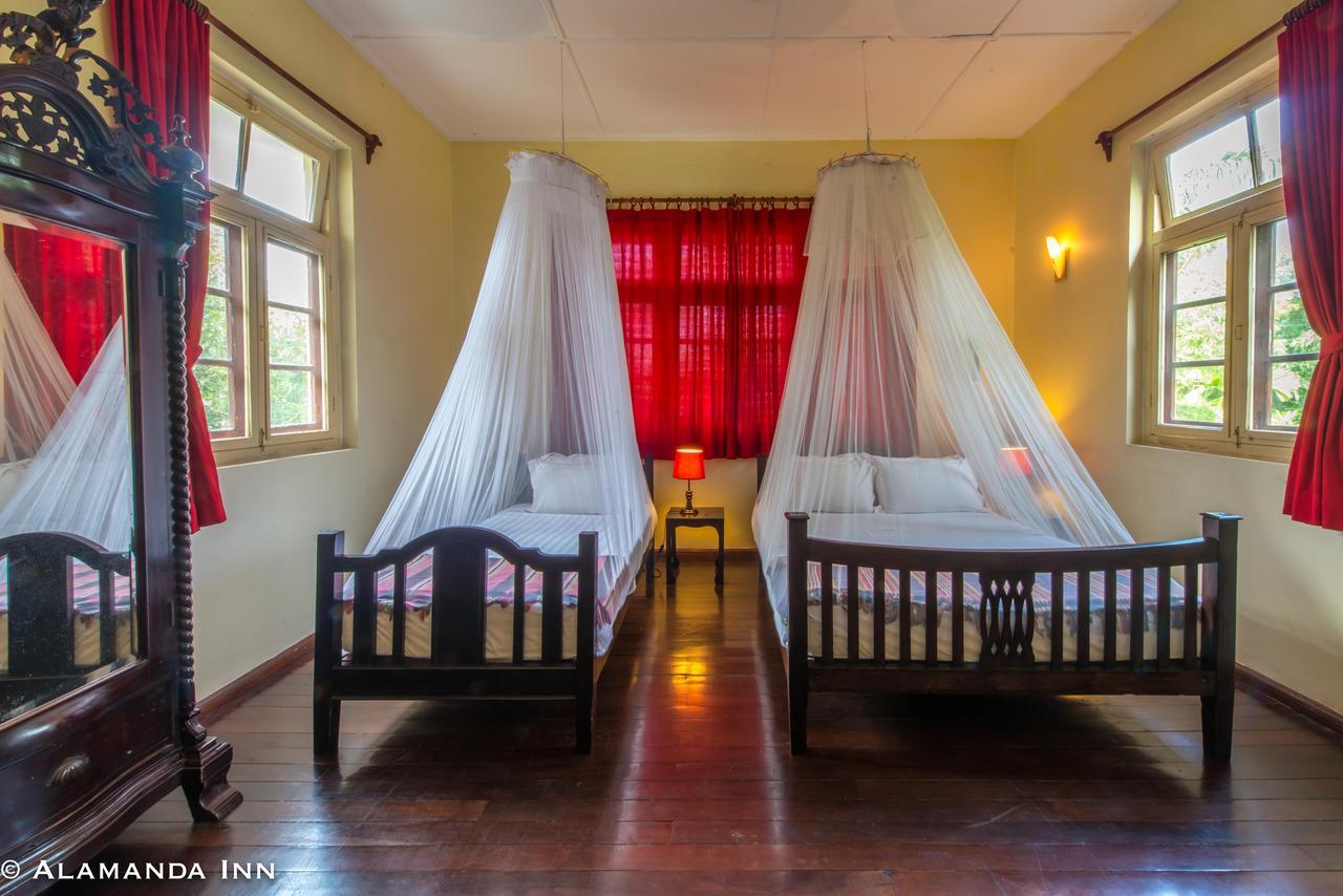 Alamanda Inn, Boutique Hotel&French Restaurant Yangon Extérieur photo