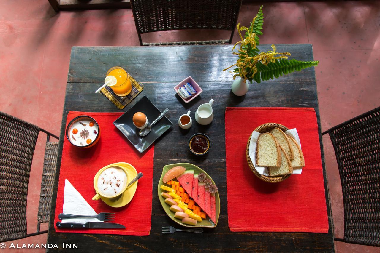Alamanda Inn, Boutique Hotel&French Restaurant Yangon Extérieur photo